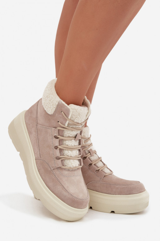 de gamuza Botas de nieve Femenino con calentamiento con una plataforma Vinceza 95354 beige de gamuza Botas de nieve Femenino con calentamiento con una plataforma Vinceza 95354 beige