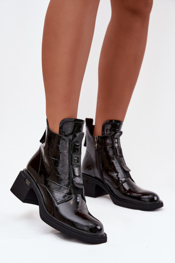 con efecto barniz Piel Botas de mujer con una huella reloj de color negro Lorenza 2