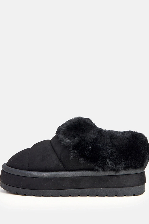 Botas de nieve cortas, negras,... Botas de nieve cortas, negras,...