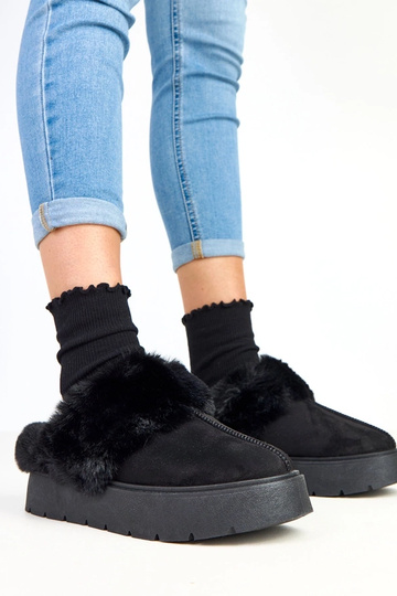 Botas de nieve cortos negros con forro de piel y goma Eija