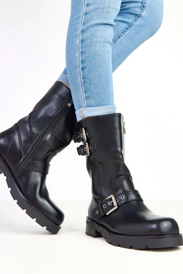 Botines negros con plataforma y hebillas decorativas Shalay 2