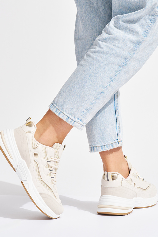 beige mujer zapatos deportivos sobre una suela gruesa beige mujer zapatos deportivos sobre una suela gruesa