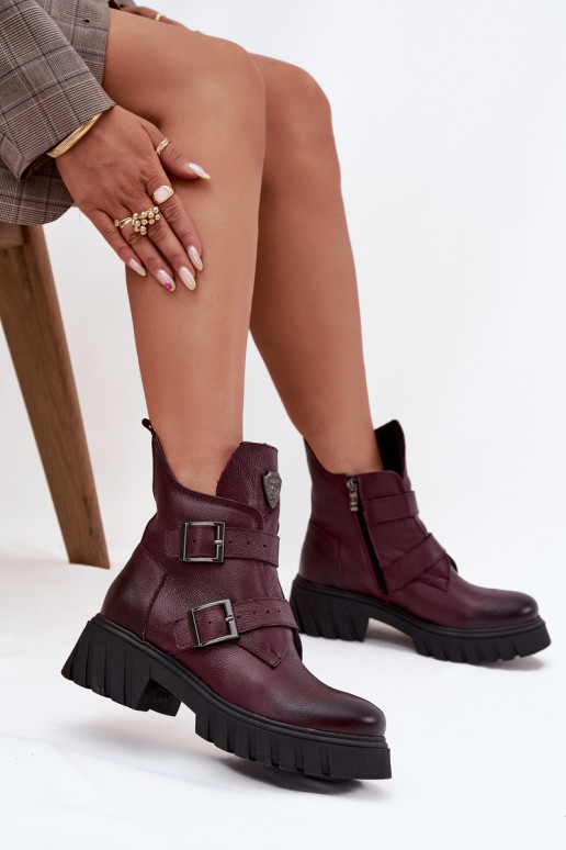 Botines de cuero cálidos para mujer con hebillas y detalles decorativos Zazoo 60482 en color burdeos Botines de cuero cálidos para mujer con hebillas y detalles decorativos Zazoo 60482 en color burdeos