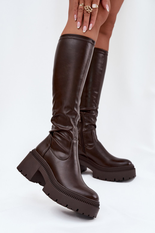 Botas altas de mujer con tacones gruesos y plataforma de modelo tipo zueco color marrón Florinne