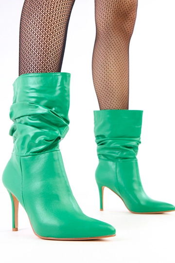 Botines verdes de tacón alto con caña plisada, Sairabi