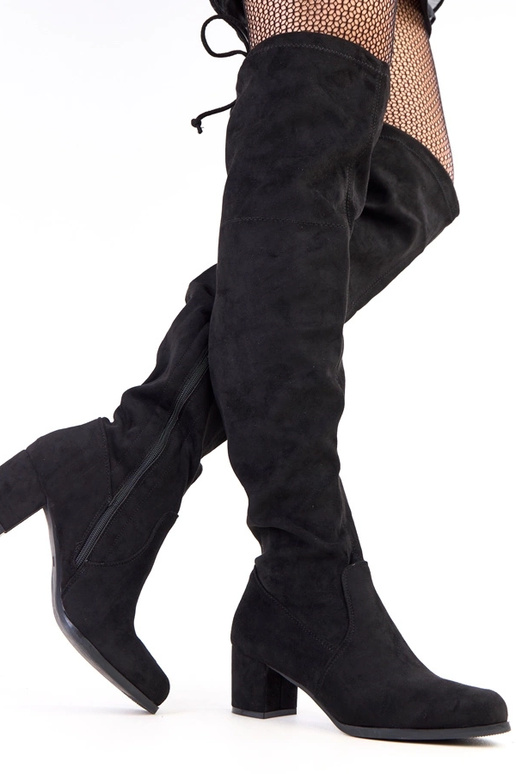 Botines negros de ante sintético con... Botines negros de ante sintético con...