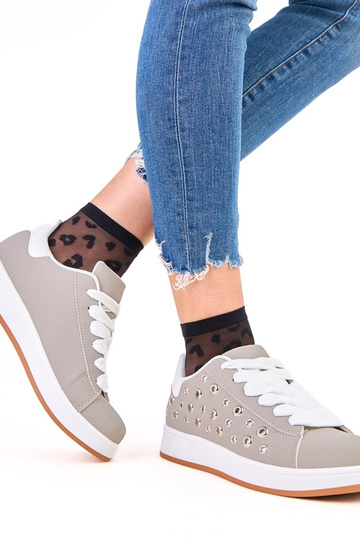 Zapatillas deportivas grises sobre plataforma con tachuelas Adelis 2