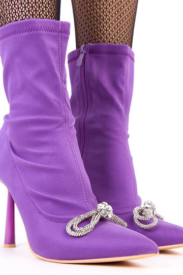 Botines de satén violetas con lazo de circonio Bellana 2
