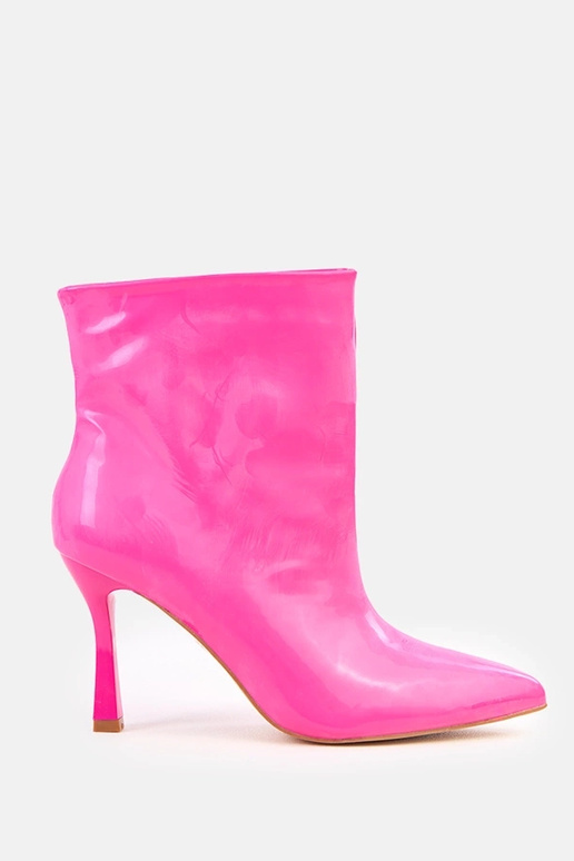 Botines de charol rosas con tacón...