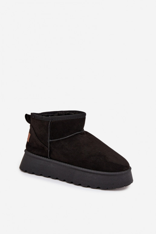 Botas de nieve Femenino con una plataforma de color negro Celyra Botas de nieve Femenino con una plataforma de color negro Celyra