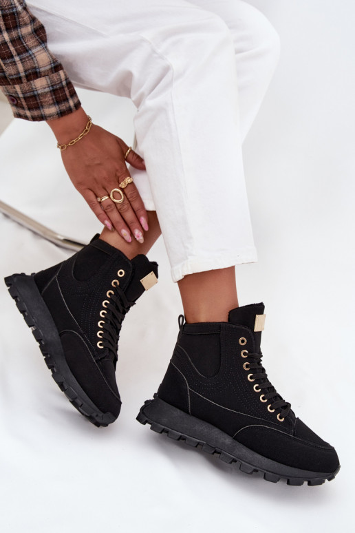 calentamiento zapatos Femenino con una plataforma de color negro Tiene querivira