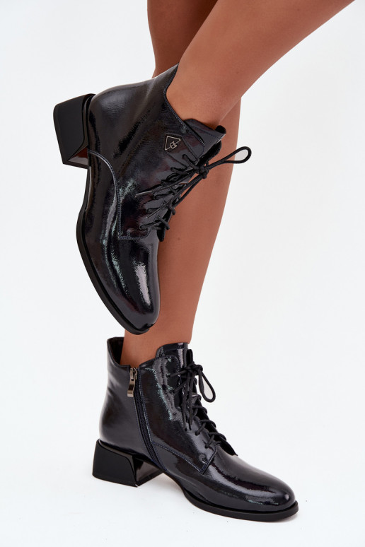 Piel con efecto barniz Botas de mujer reloj Artiker 57C1117 de color negro Piel con efecto barniz Botas de mujer reloj Artiker 57C1117 de color negro
