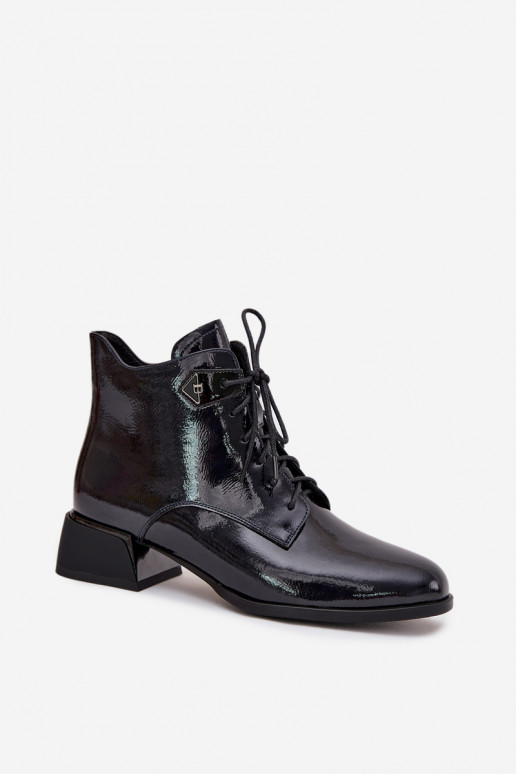 Piel con efecto barniz Botas de mujer reloj Artiker 57C1117 de color negro Piel con efecto barniz Botas de mujer reloj Artiker 57C1117 de color negro