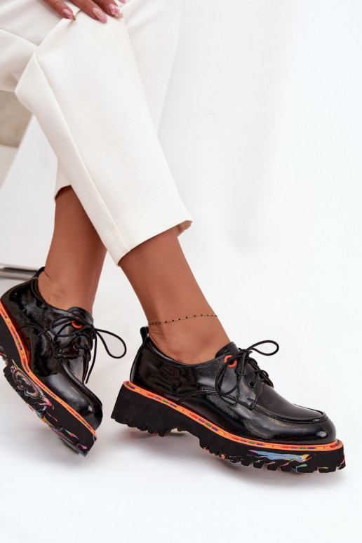 Piel zapatos Femenino con efecto barniz Artiker 57C0176 de color negro