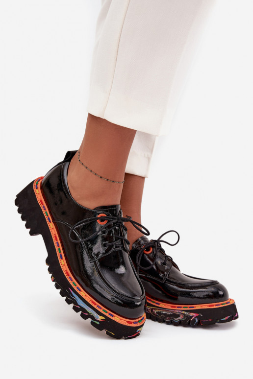 Piel zapatos Femenino con efecto barniz Artiker 57C0176 de color negro