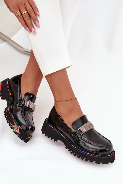 zapatos mocasines de mujercon efecto barnizj Skóry Artiker 57C0070 de color negro