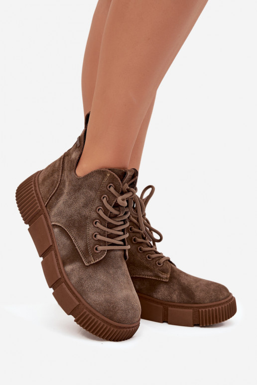 de gamuza zapatos de tacón bajo para mujer con una plataforma Big Star SS274594 beige