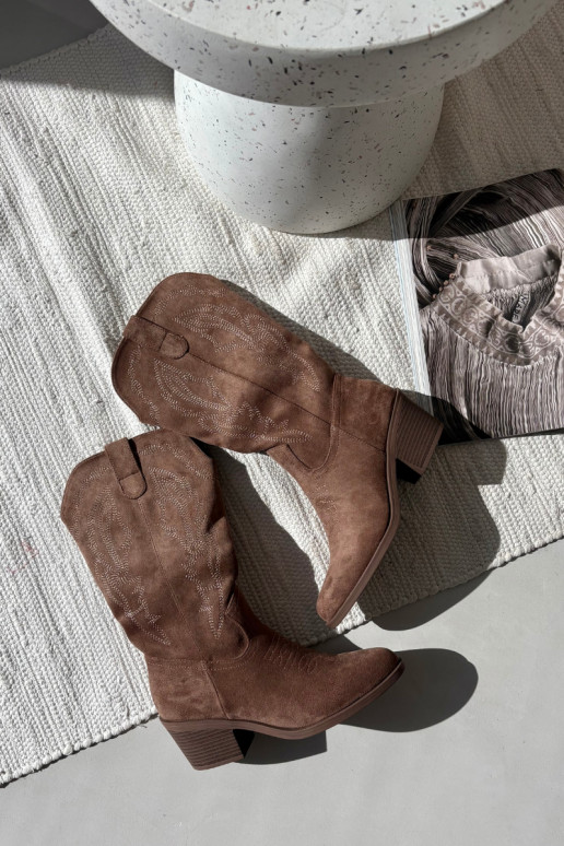 botas largas para mujer estilo vaquero con tacones acolchadas Vinceza 16508 color arena botas largas para mujer estilo vaquero con tacones acolchadas Vinceza 16508 color arena