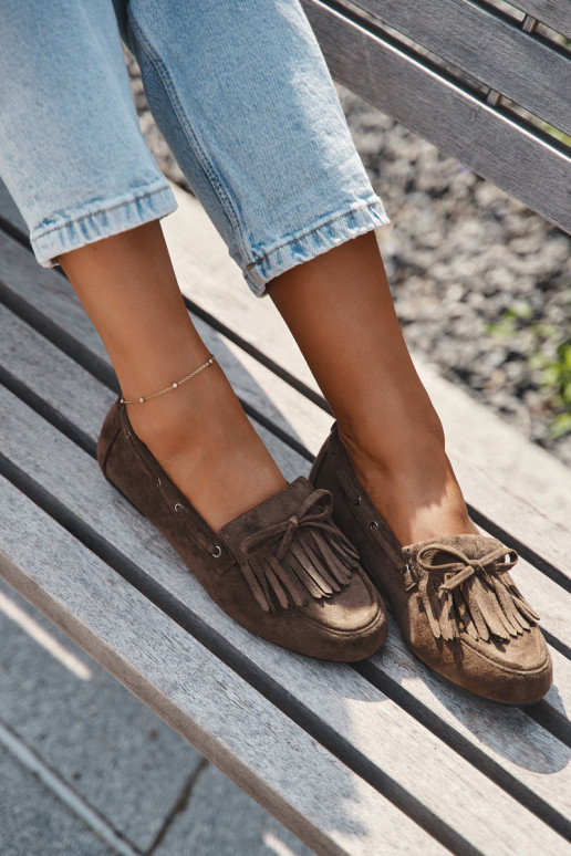 Mocasines para mujer con flecos y lazo color caqui "Olivianne" Mocasines para mujer con flecos y lazo color caqui "Olivianne"