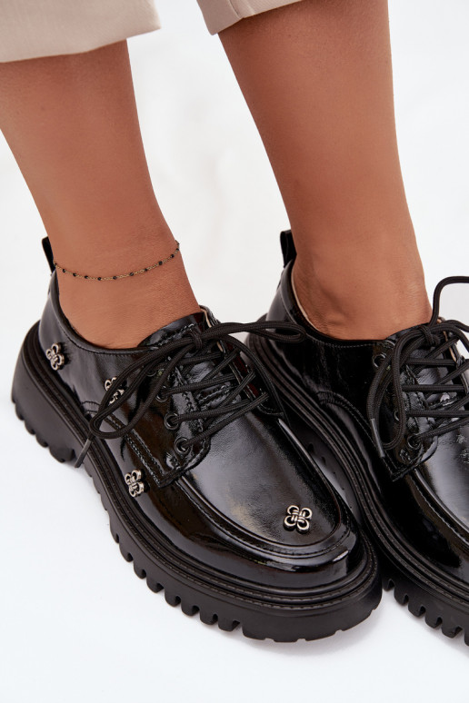 con efecto barniz Piel zapatos FemeninoPrzypinkami Artiker 57C0333 de color negro