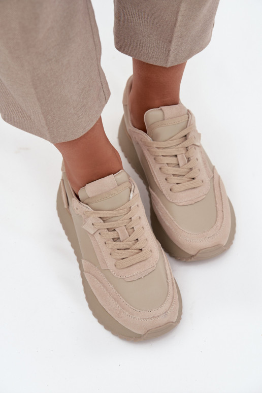 Piel Zapatillas modelo zapatos. Femenino con una plataforma Artiker 55C0021 beige