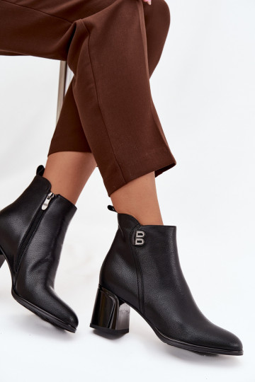 calentamiento Botas de mujerActivadoturalnej Skóry con tacones de color negro Jovelle