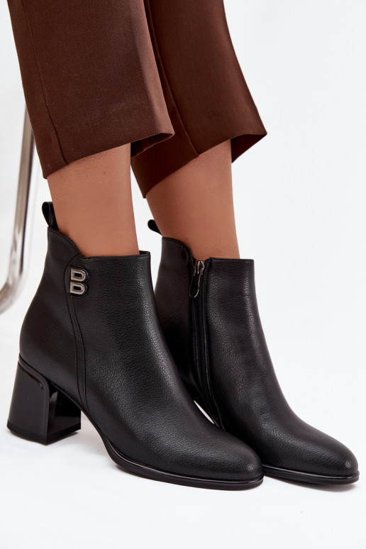 calentamiento Botas de mujerActivadoturalnej Skóry con tacones de color negro Jovelle