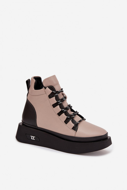 Piel Botas de mujer con una plataforma calentamiento Artiker 55C0884 beige Piel Botas de mujer con una plataforma calentamiento Artiker 55C0884 beige