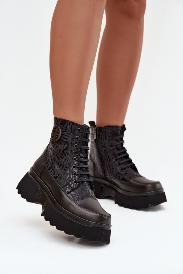 Piel Botas de mujer con una plataforma con escritos I Ozdobnym Detalem Artiker 57C2273 de color negro 2