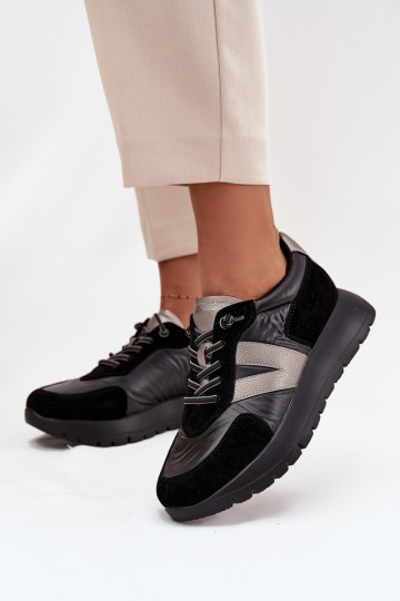 Zapatillas modelo zapatos. Femenino con una plataforma Vinceza 58561 de color negro