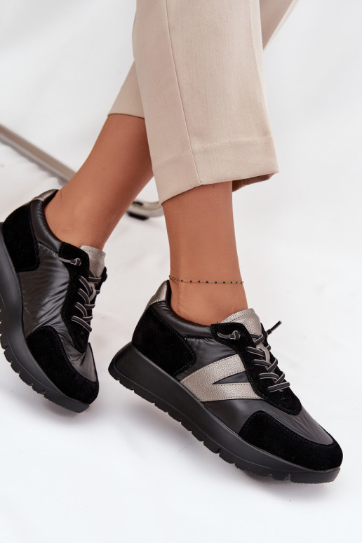 Zapatillas modelo zapatos. Femenino con una plataforma Vinceza 58561 de color negro