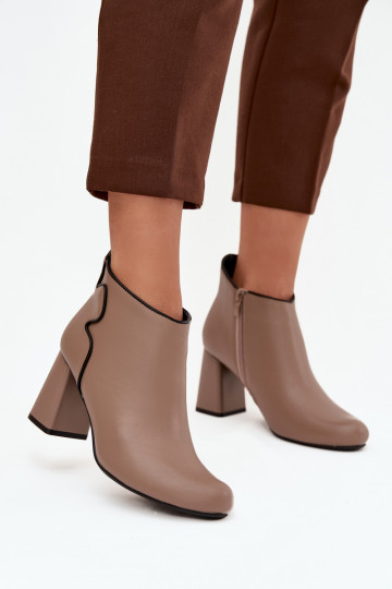 Piel Botas calentamiento con tacones beige Ivessara 2