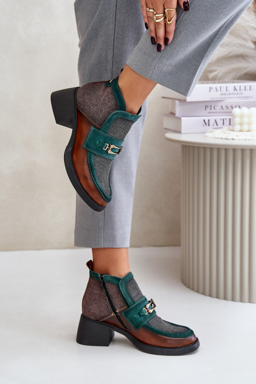 Piel Botas de mujer En tacones enormes con adornos Tiene queciejka A6747-29 marrón-color verde Piel Botas de mujer En tacones enormes con adornos Tiene queciejka A6747-29 marrón-color verde