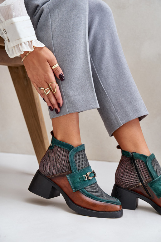 Piel Botas de mujer En tacones enormes con adornos Tiene queciejka A6747-29 marrón-color verde Piel Botas de mujer En tacones enormes con adornos Tiene queciejka A6747-29 marrón-color verde