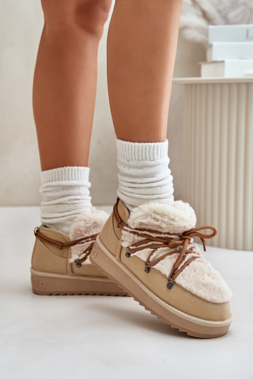 Bajo Botas de nieve con una plataforma con un abrigo de piel D.Franklin DFSH370011 beige