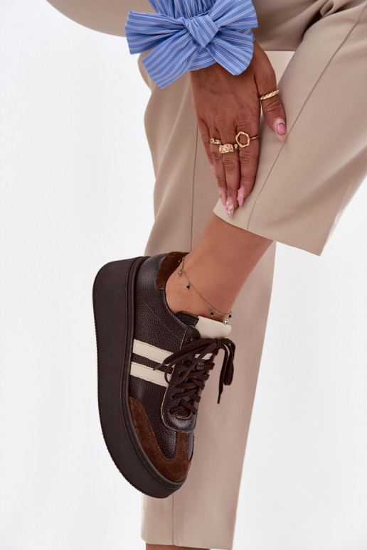 Piel Zapatillas modelo zapatos. Femenino con una plataforma Zazoo 3775 CzekoladoAe