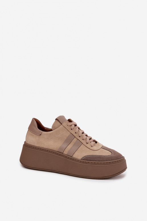 Piel de gamuza Zapatillas modelo zapatos. Femenino con una plataforma Zazoo 3775 beige