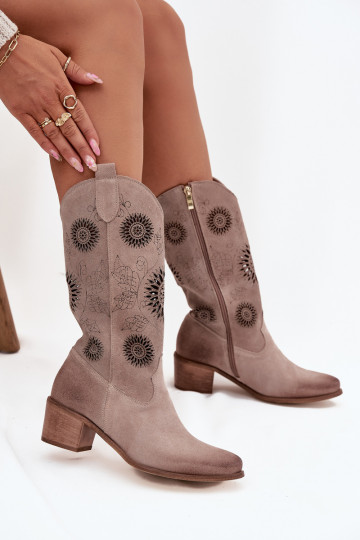 de gamuza Piel botas de mujer con elementos calados Zazoo 3852 color capuchino