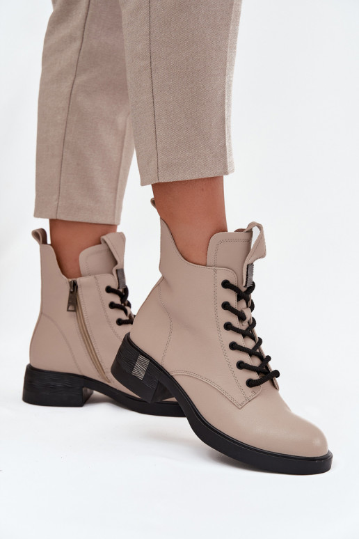 Piel Botas de mujer En un tacón bajo Vinceza 66818 beige