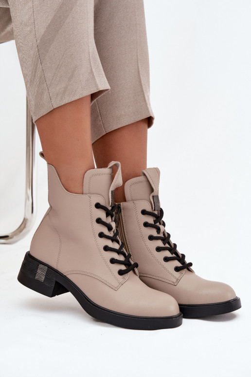 Piel Botas de mujer En un tacón bajo Vinceza 66818 beige