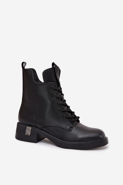 Piel Botas de mujer En un tacón bajo Vinceza 66818 de color negro