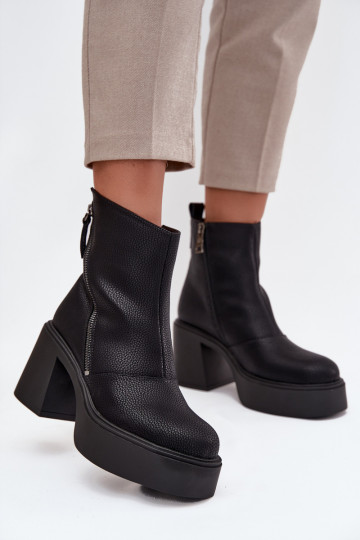 Piel calentamiento Botas de mujer y plataforma Vinceza 66831 de color negro