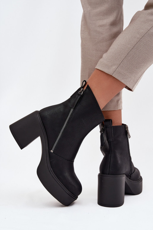 Piel calentamiento Botas de mujer y plataforma Vinceza 66831 de color negro