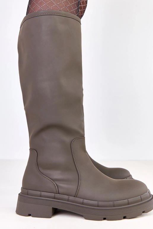 Botas largas verdes de piel sintética...