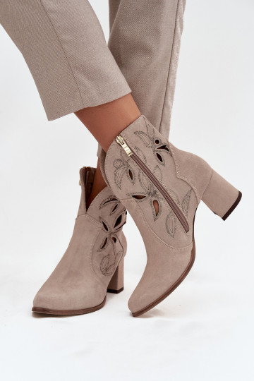 Ante calado Botas de mujer Zazoo 3647 color capuchino 2