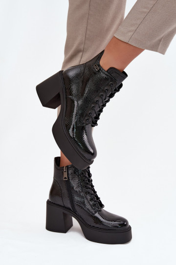 con efecto barniz Piel Botas de mujer con una plataforma I Registro Vinceza 66817 de color negro