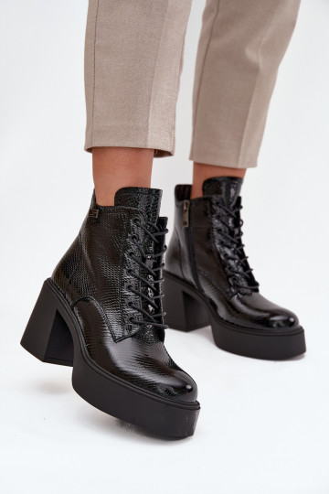 con efecto barniz Piel Botas de mujer con una plataforma I Registro Vinceza 66817 de color negro 2