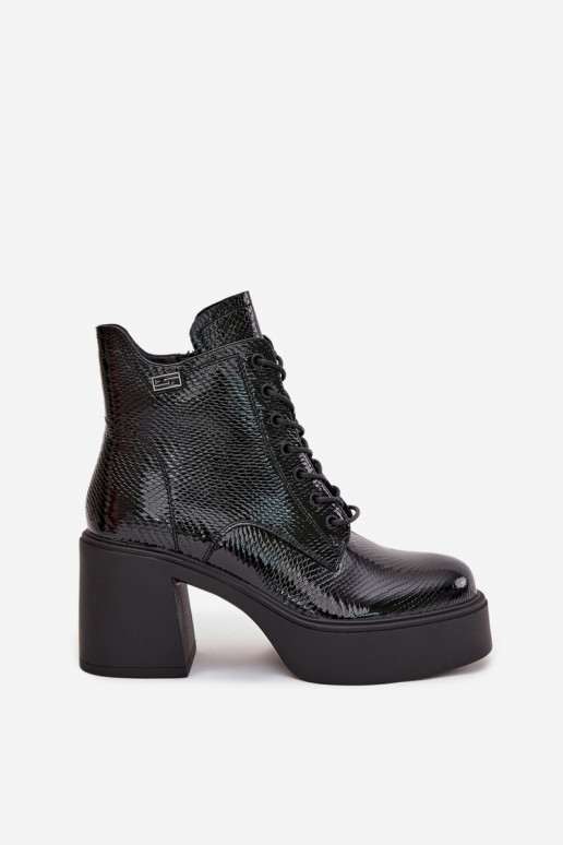 con efecto barniz Piel Botas de mujer con una plataforma I Registro Vinceza 66817 de color negro con efecto barniz Piel Botas de mujer con una plataforma I Registro Vinceza 66817 de color negro