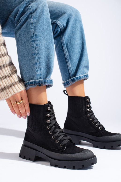 de color negro atado de gamuza zapatos