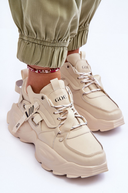 zapatillas Zapatillas modelo zapatos. GOE MM2N4015 beige